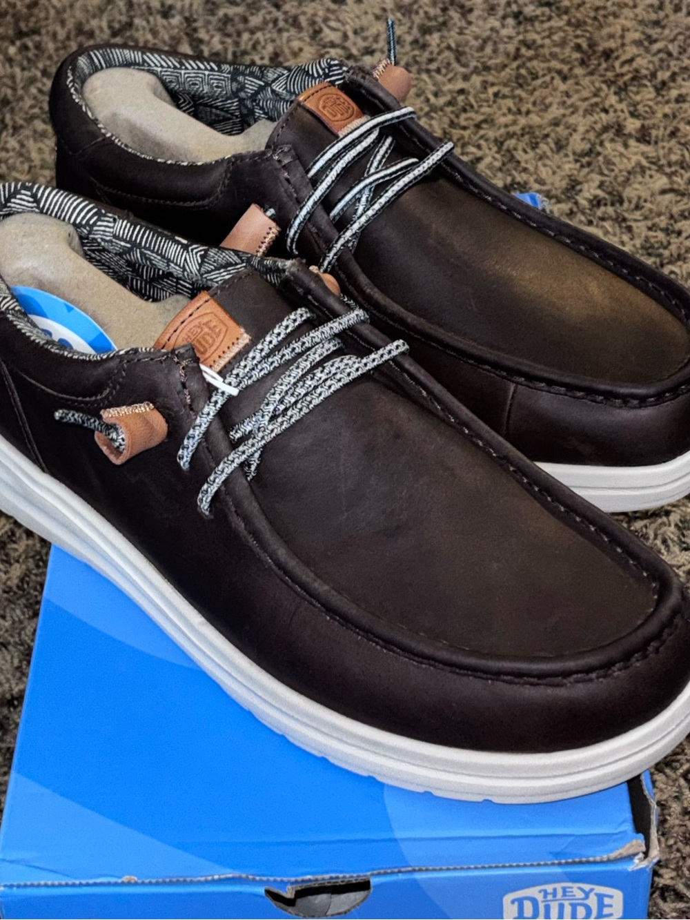 Hey Dude Wally Grip Craft Leather Mens Shoes Size 10 Slip On Loafers